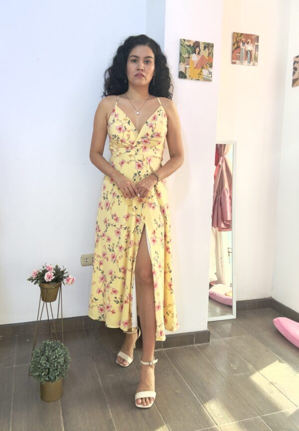 Vestido amarillo floral