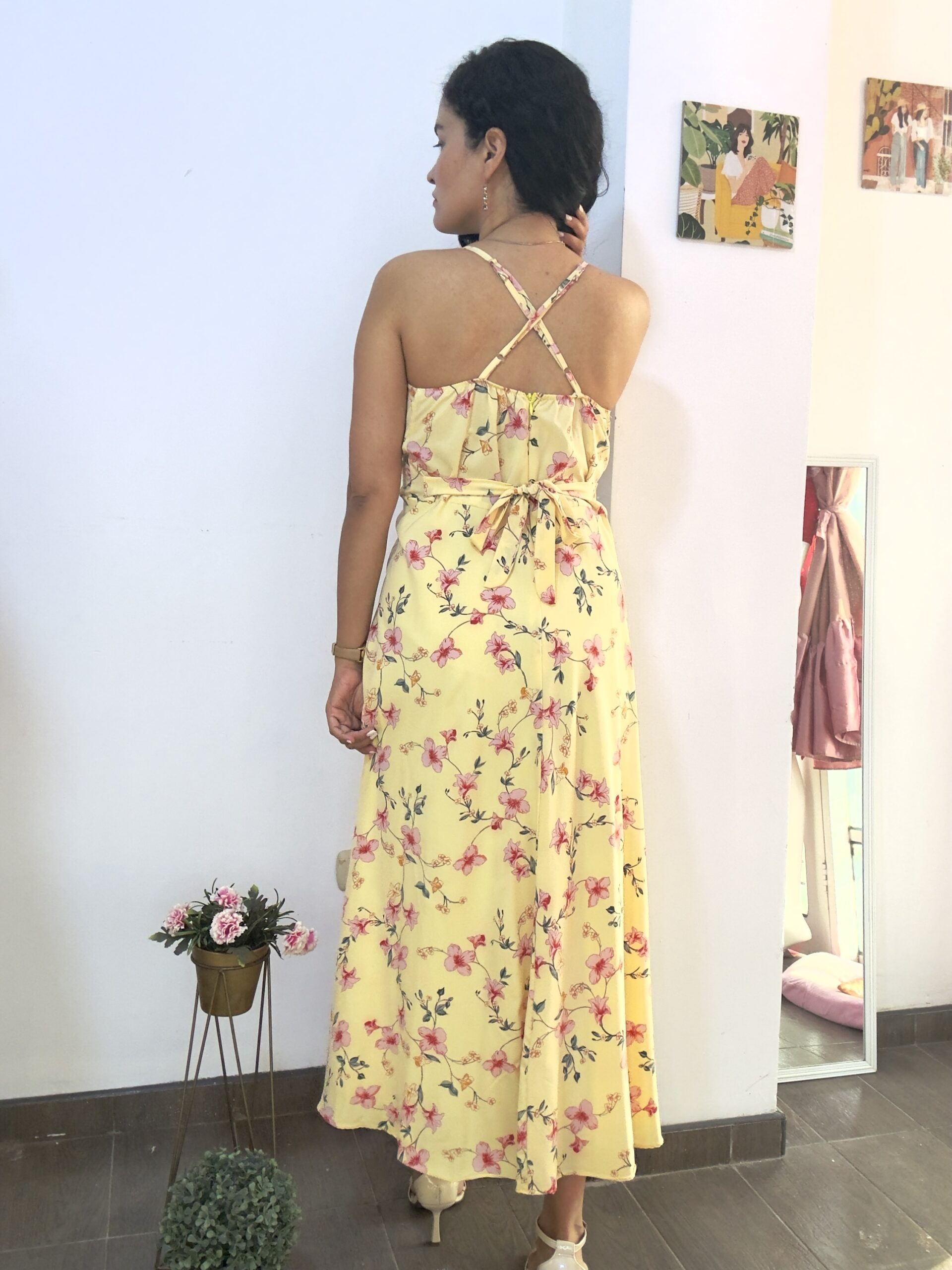 Vestido amarillo floral: imagen 2