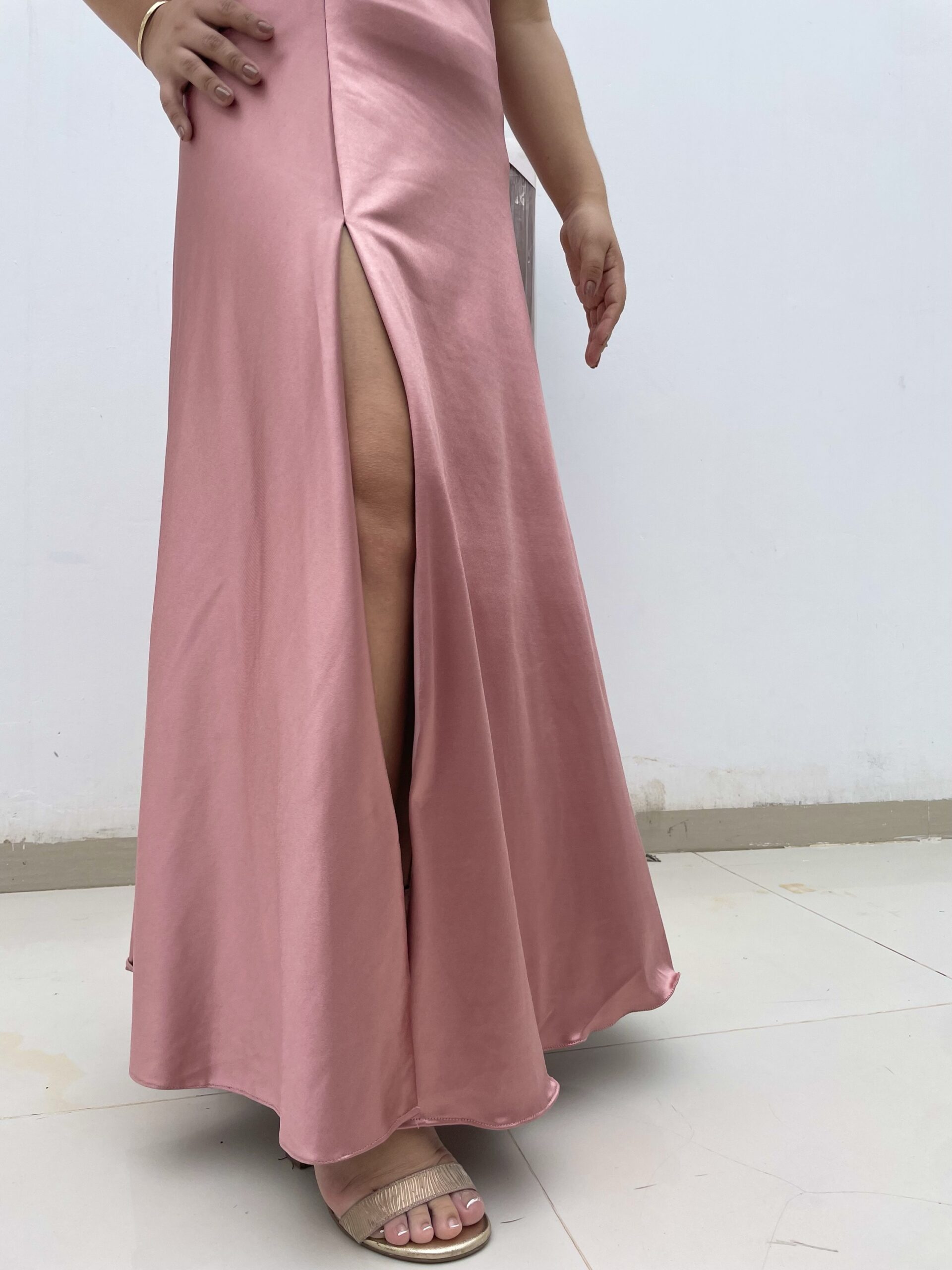 Pink Dress Off-Shoulder: imagen 2