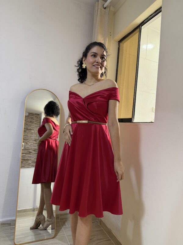 Vestido Olivia satin Rojo vino